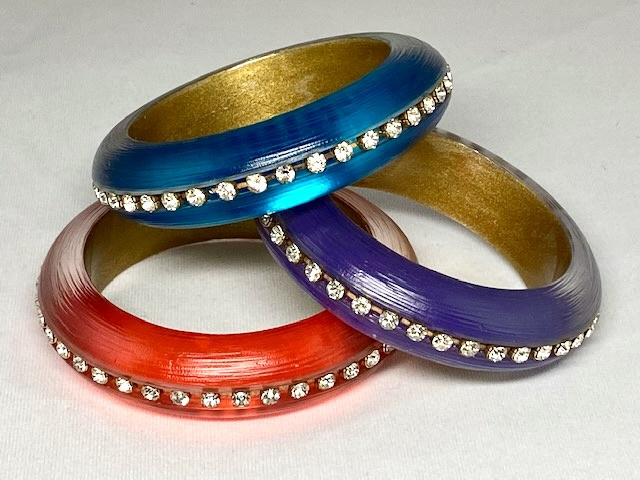 LG188 textured lucite bangles with clear rhinestones